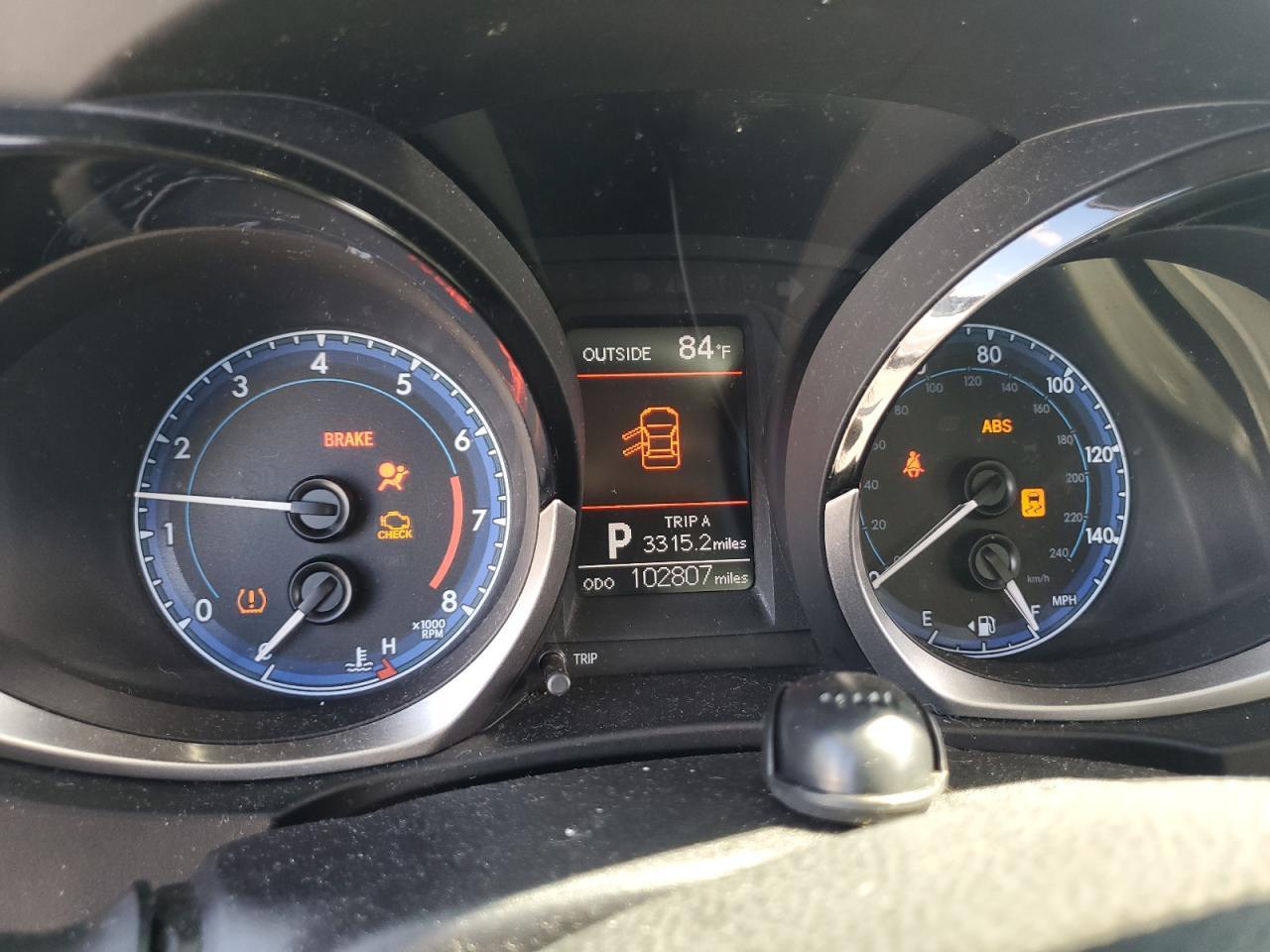 2015 TOYOTA COROLLA