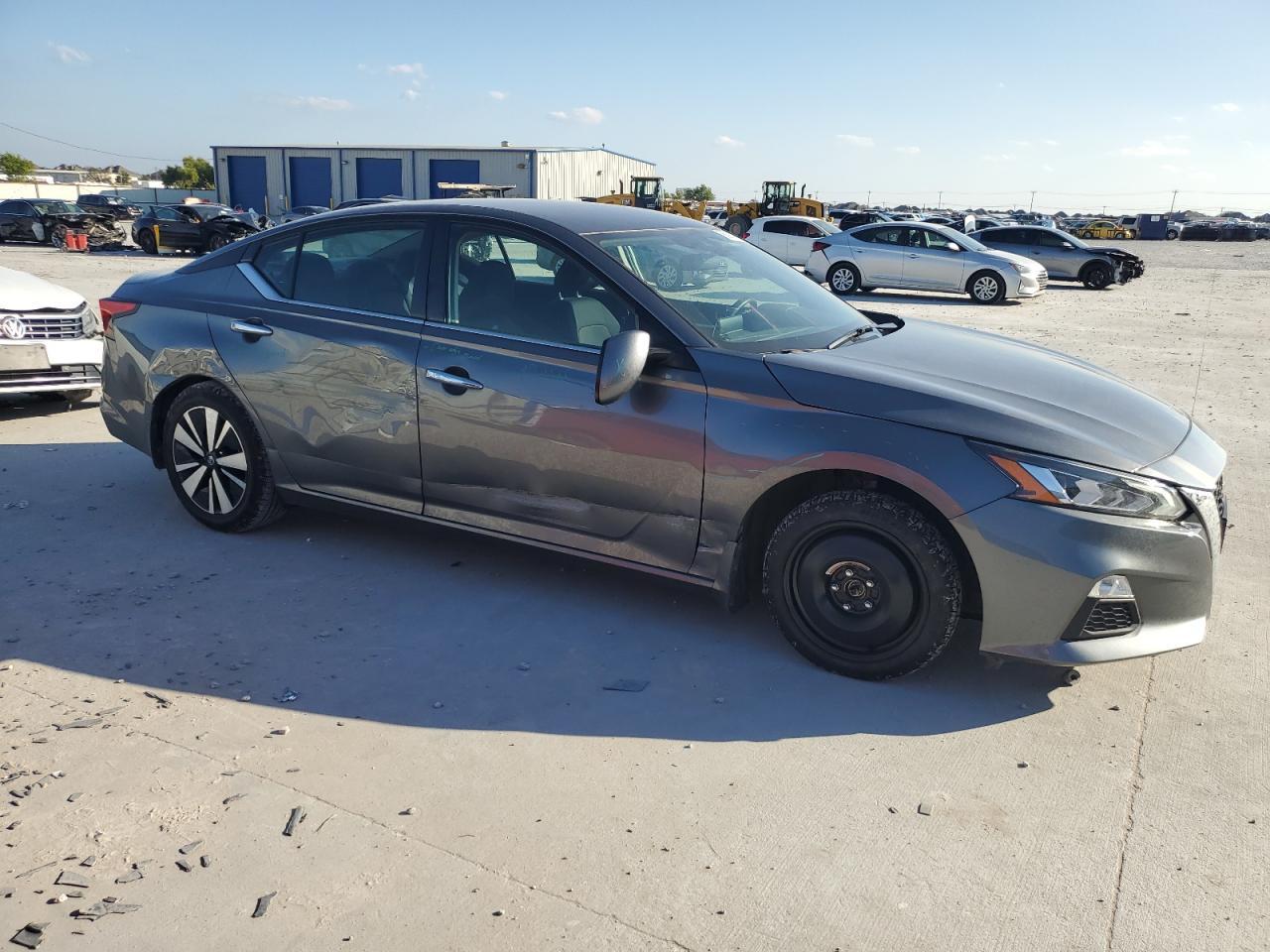 2022 NISSAN ALTIMA