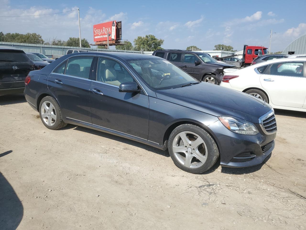 2016 MERCEDES-BENZ E-Class