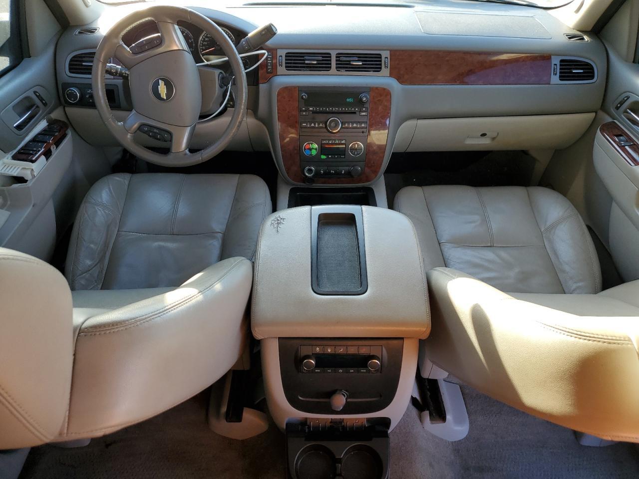 2012 CHEVROLET Tahoe