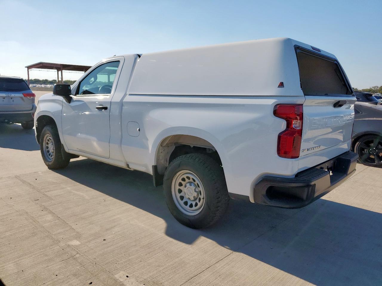 2023 CHEVROLET Silverado