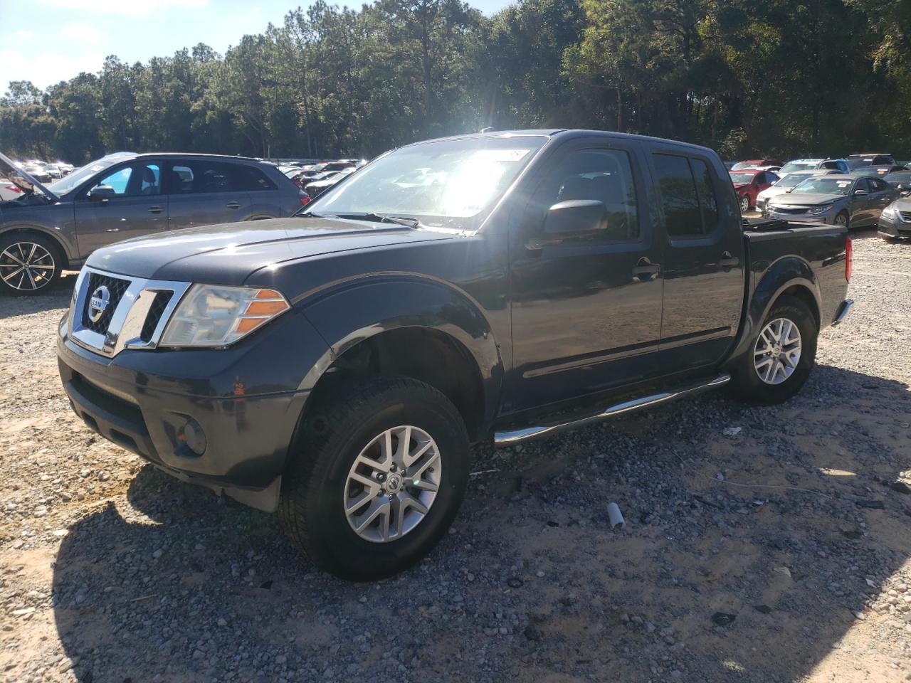 2015 NISSAN Frontier
