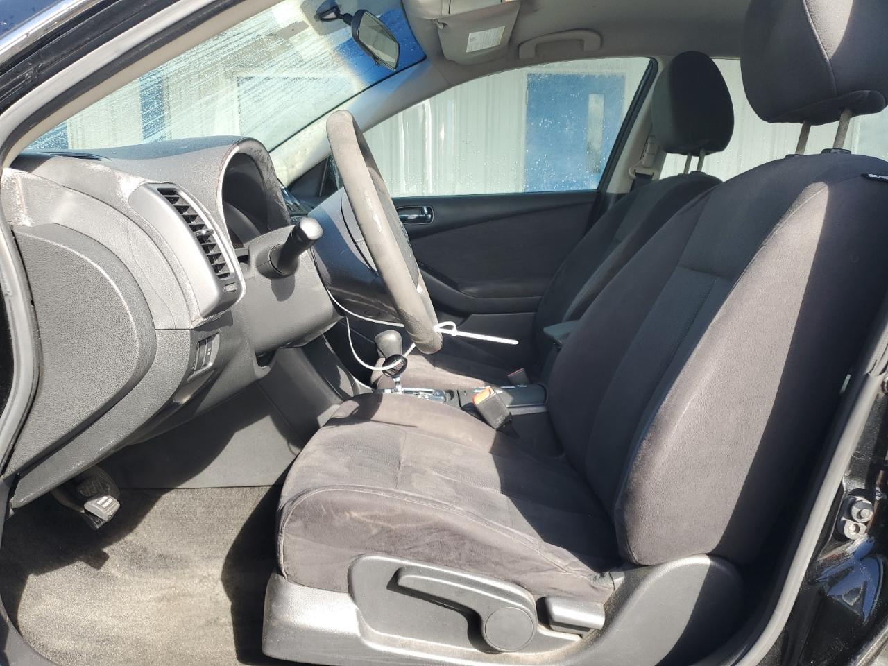 2010 NISSAN ALTIMA