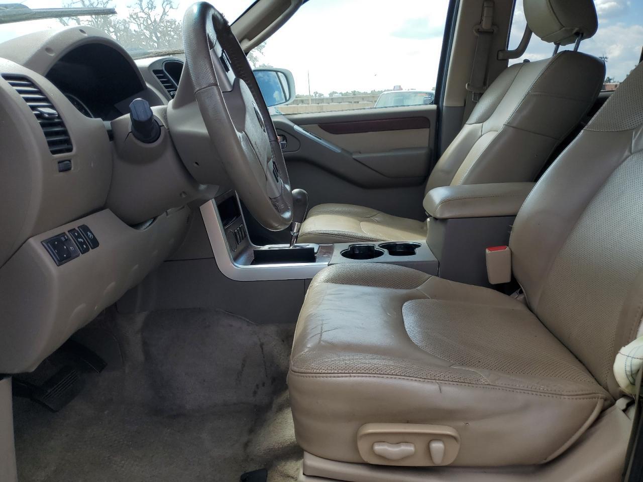 2012 NISSAN PATHFINDER