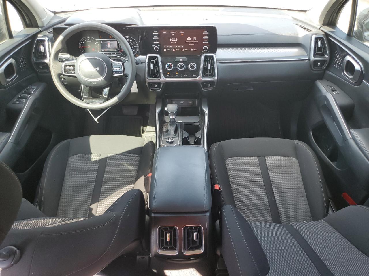 2023 KIA SORENTO