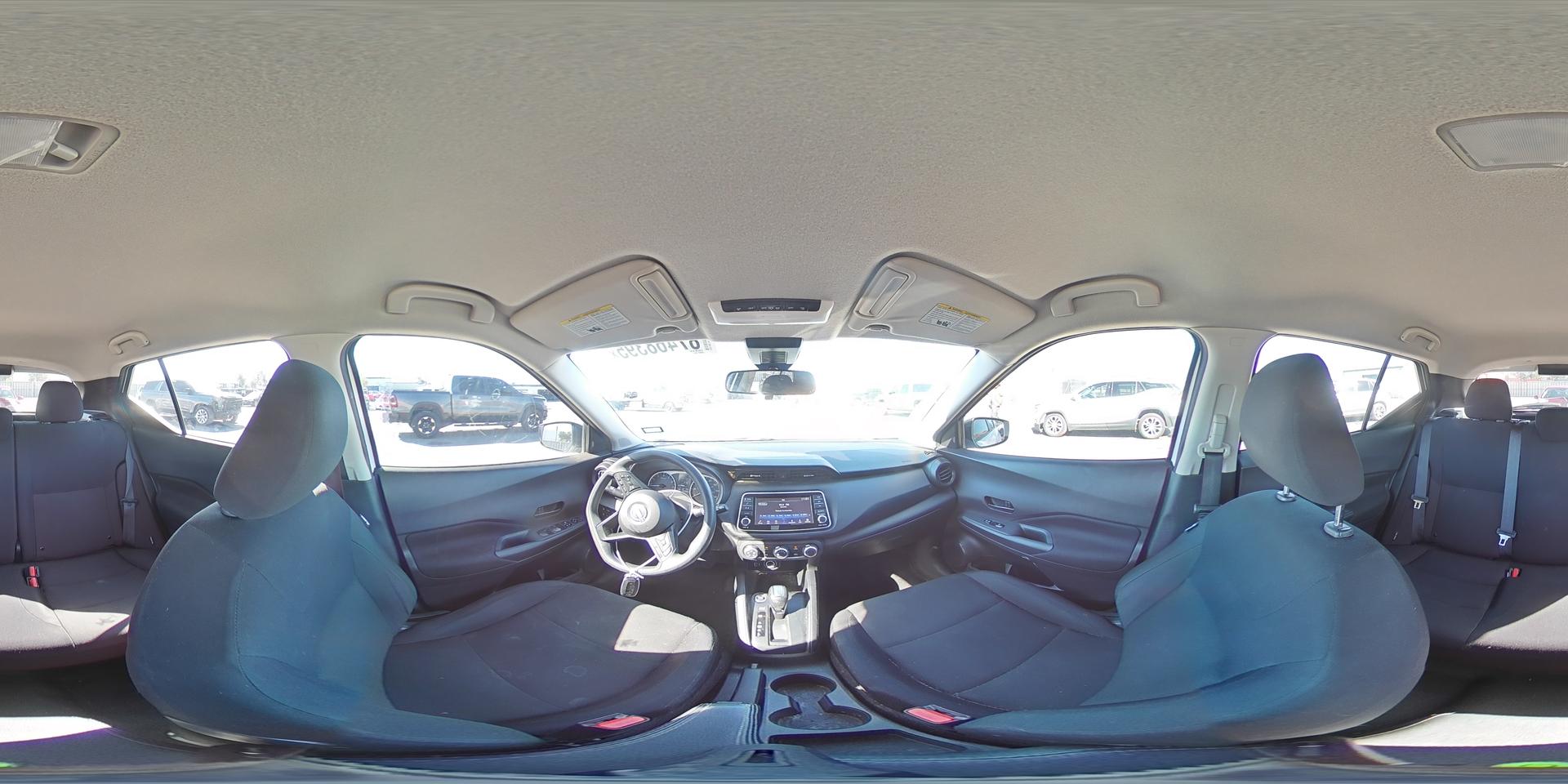 2024 NISSAN KICKS