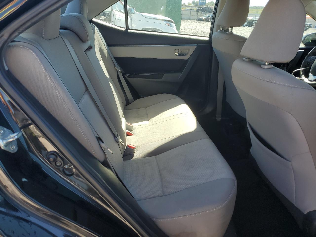 2015 TOYOTA COROLLA