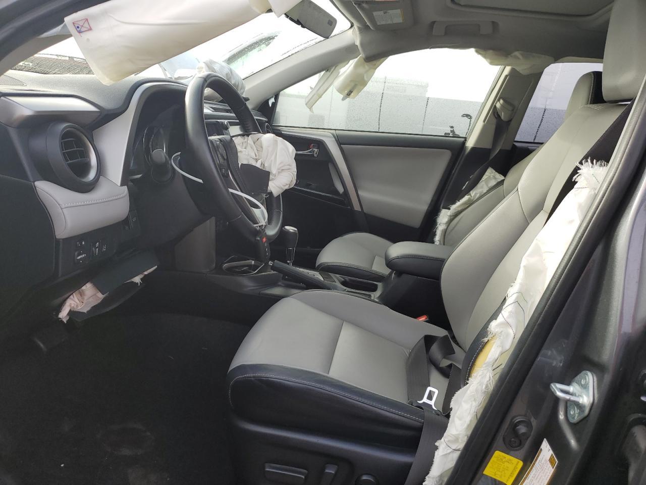 2016 TOYOTA RAV4