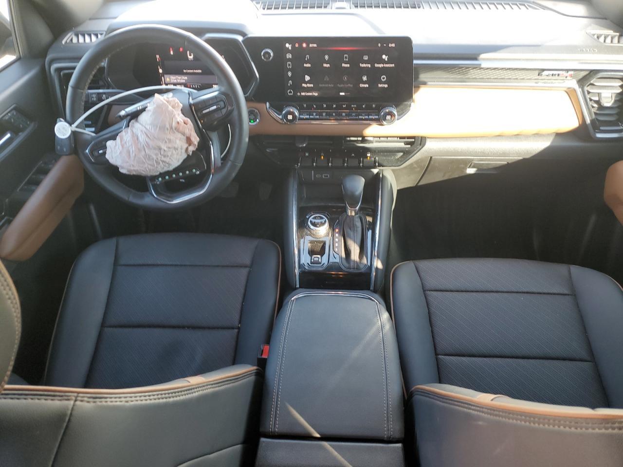 2023 GMC CANYON