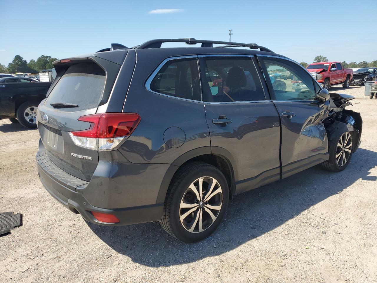 2021 SUBARU FORESTER