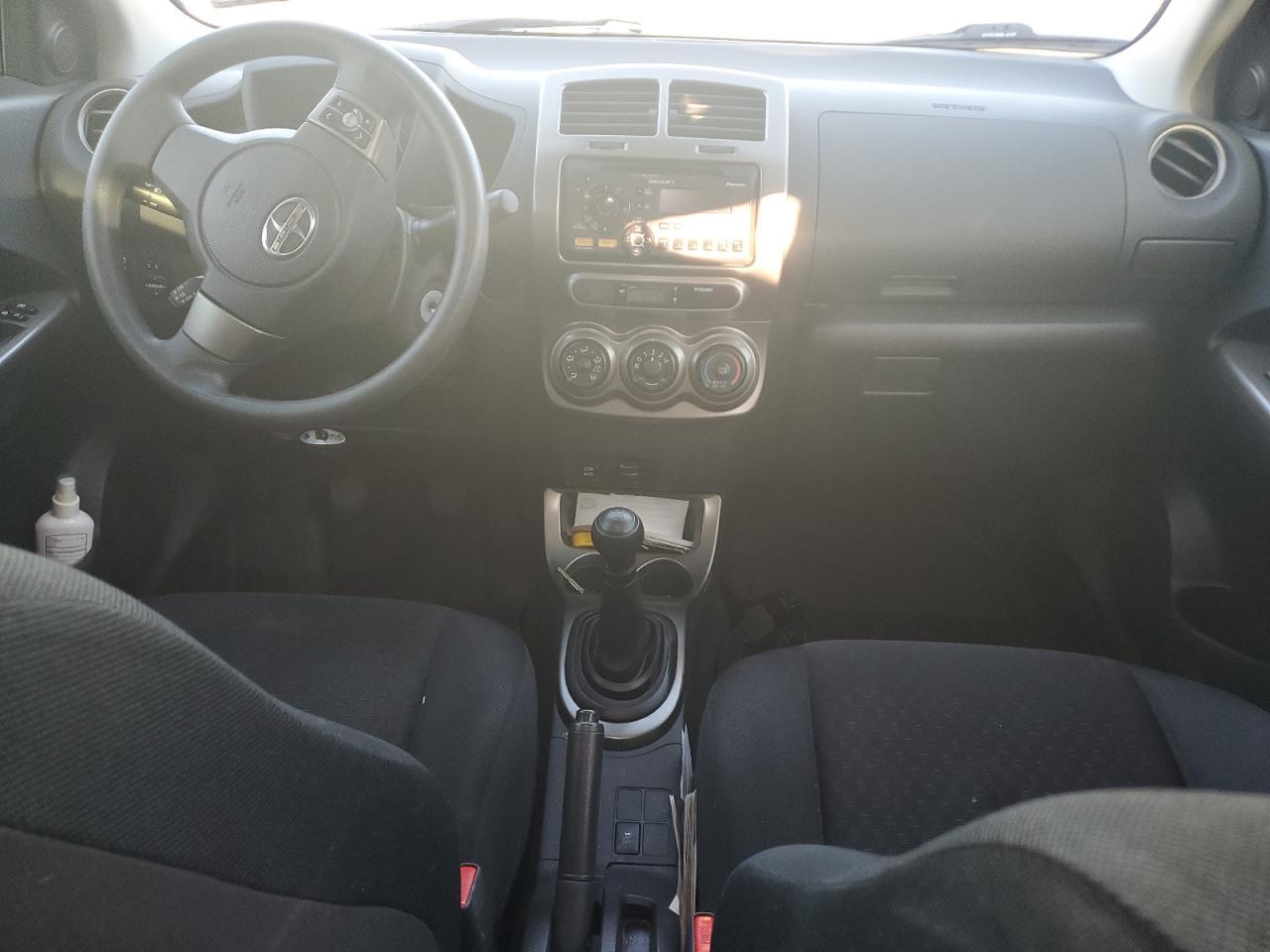 2013 TOYOTA SCION