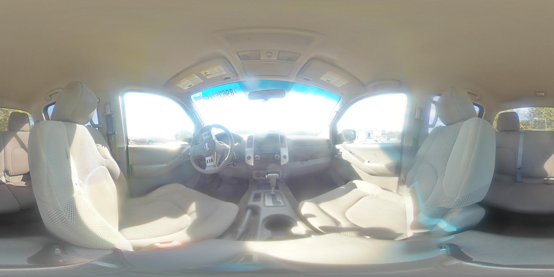 2012 NISSAN Frontier