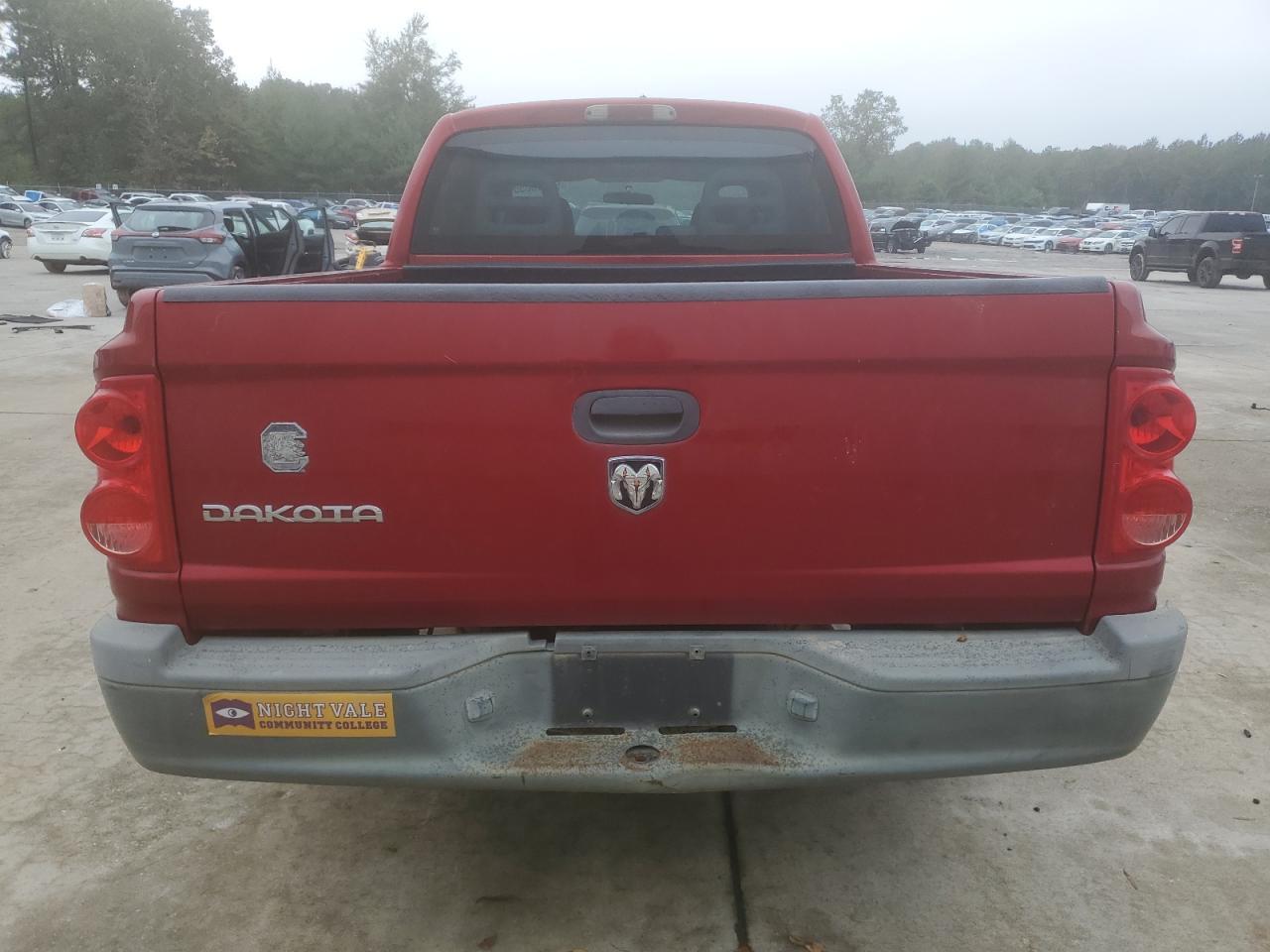 2006 DODGE Dakota