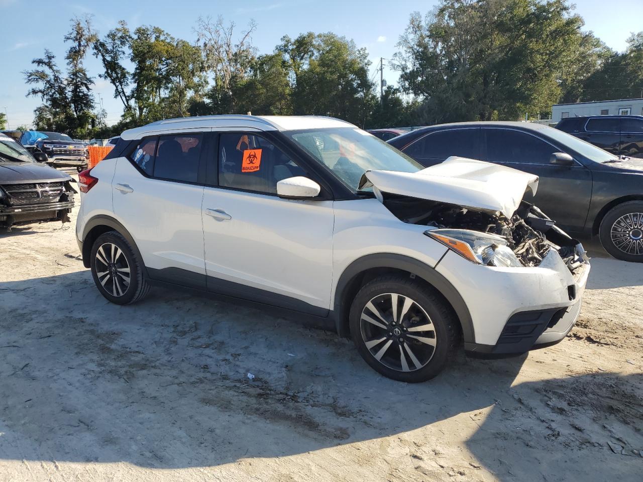 2019 NISSAN KICKS
