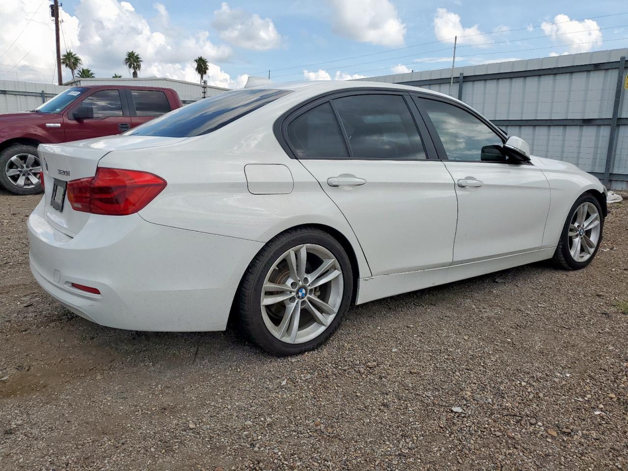 2018 BMW 3 SERIES