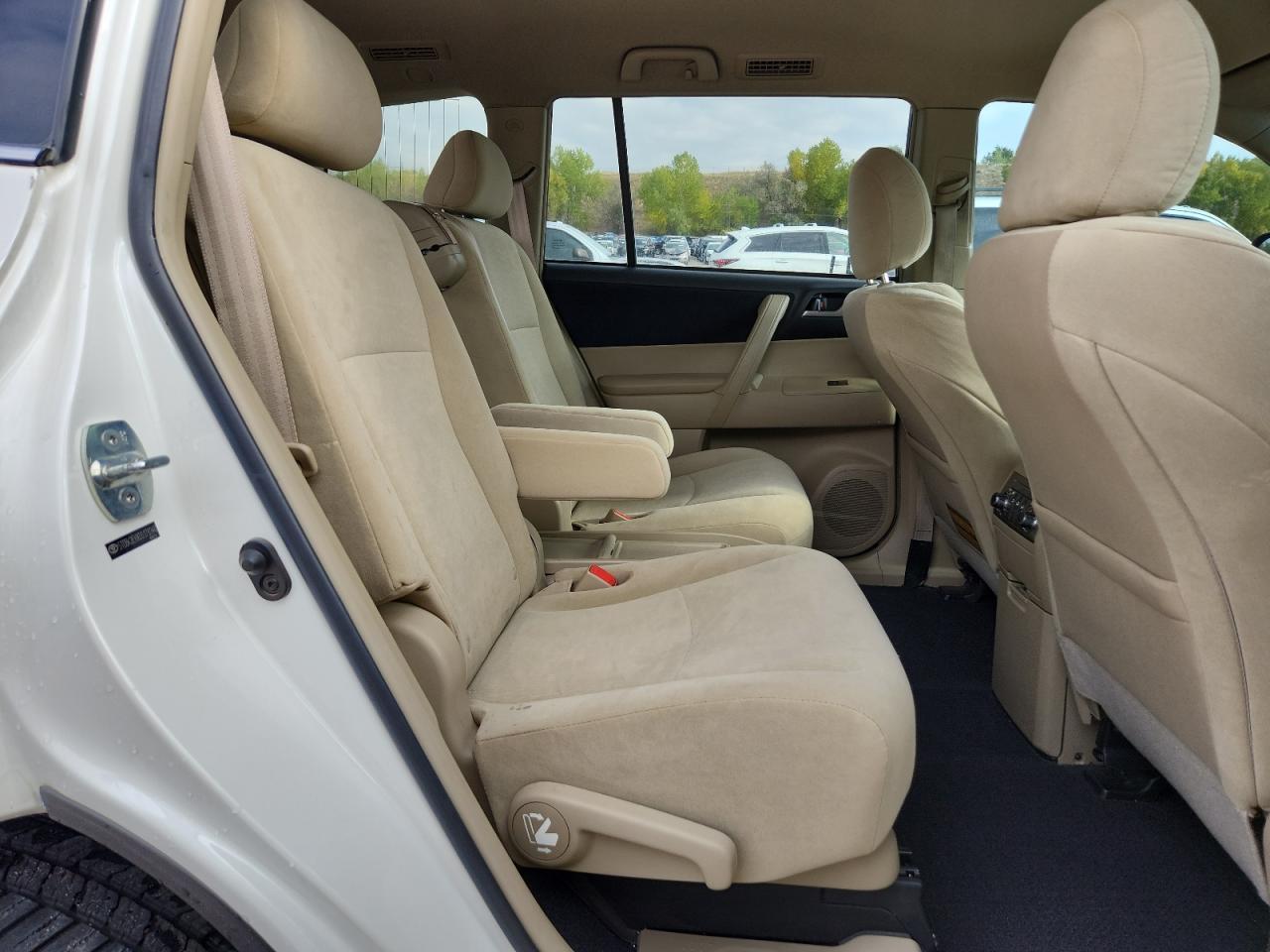 2013 TOYOTA HIGHLANDER