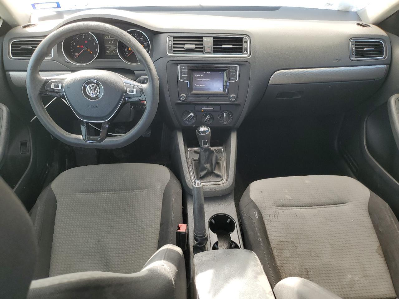 2017 VOLKSWAGEN JETTA