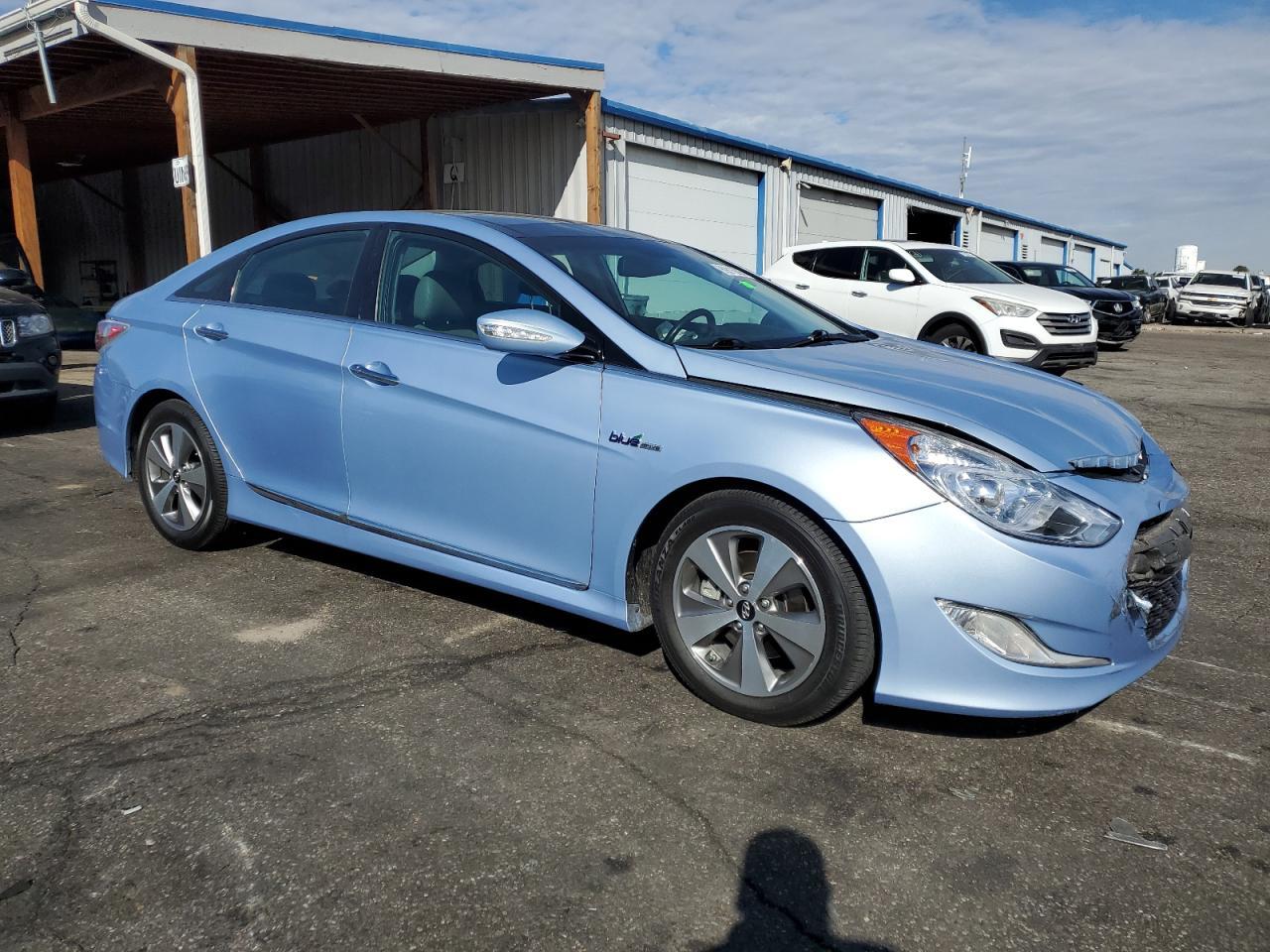 2012 HYUNDAI SONATA