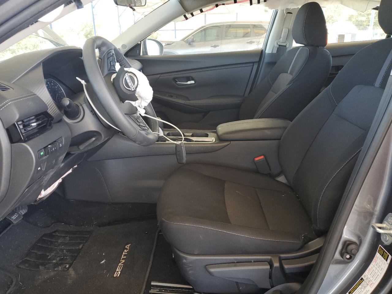 2025 NISSAN SENTRA