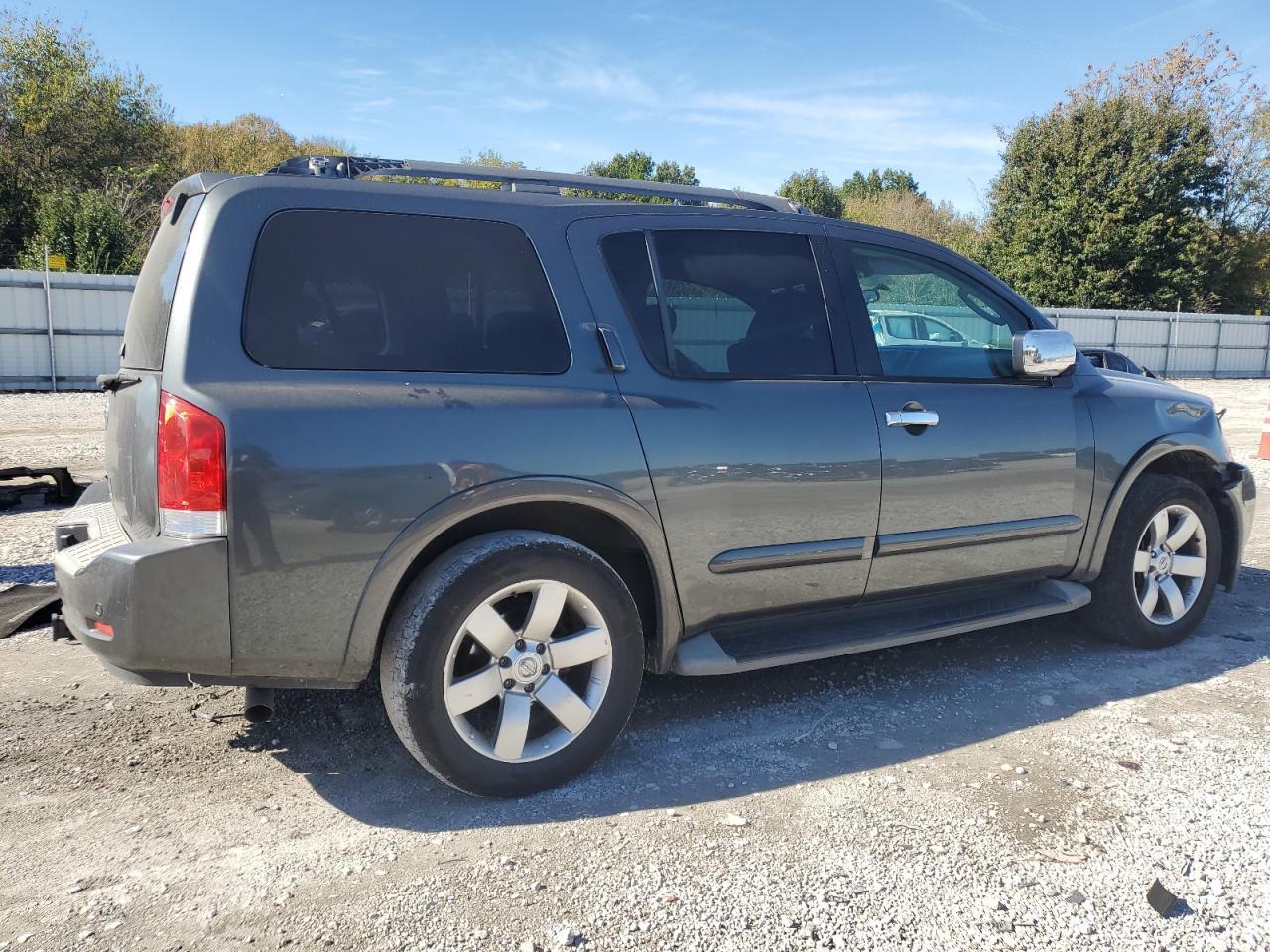 2011 NISSAN Armada