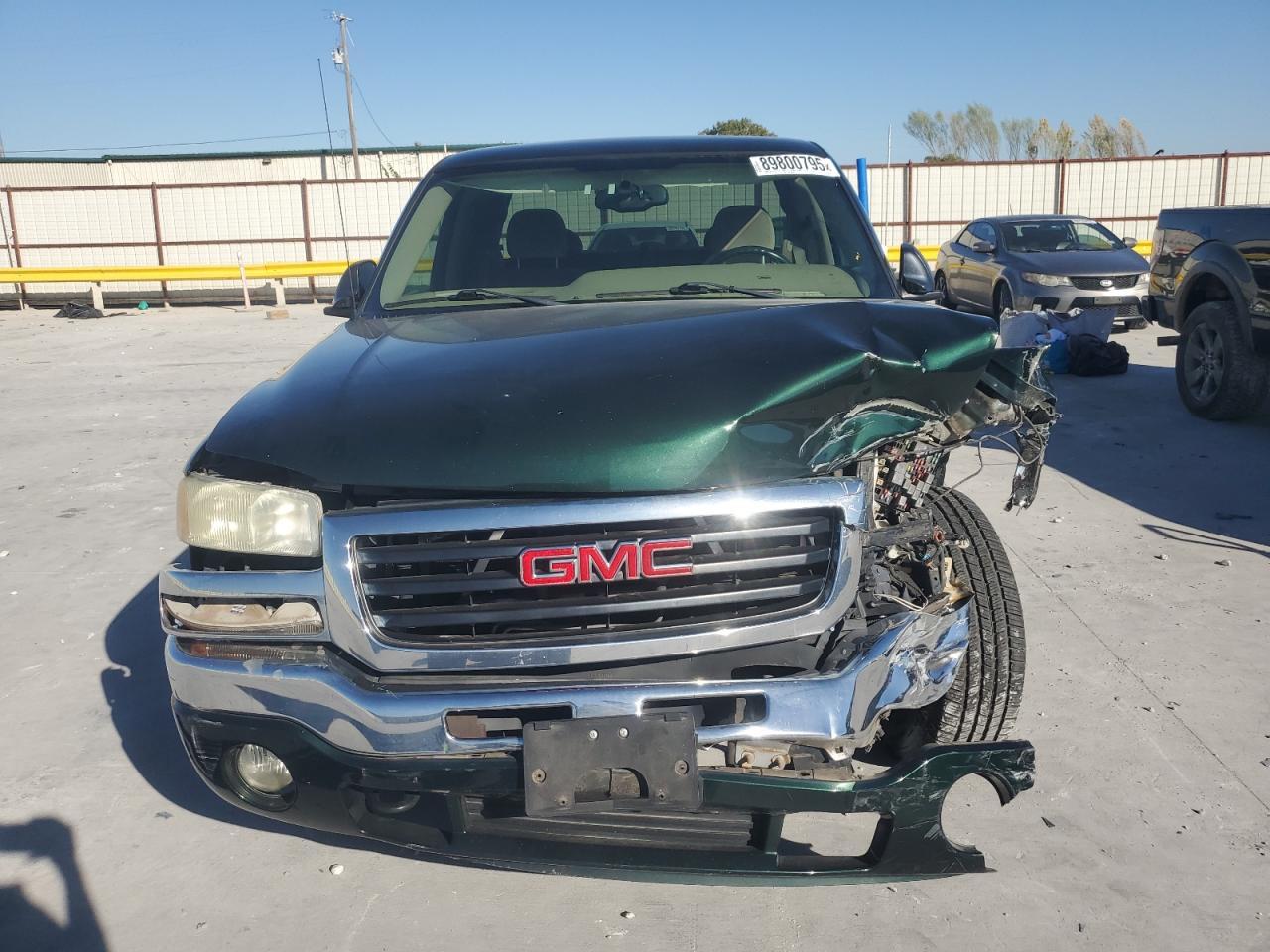 2004 GMC Sierra