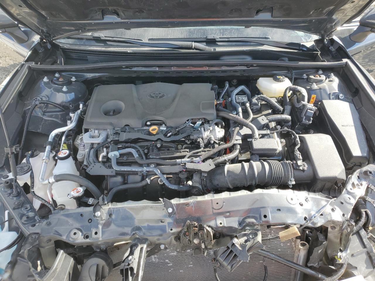 2025 TOYOTA CAMRY