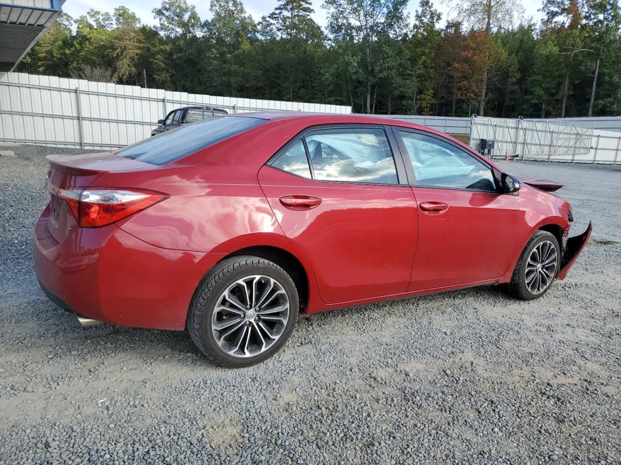 2015 TOYOTA COROLLA