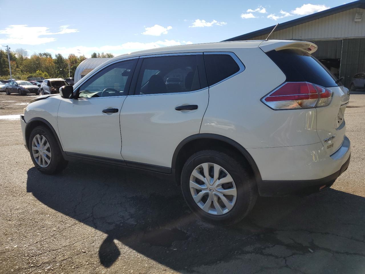 2015 NISSAN ROGUE