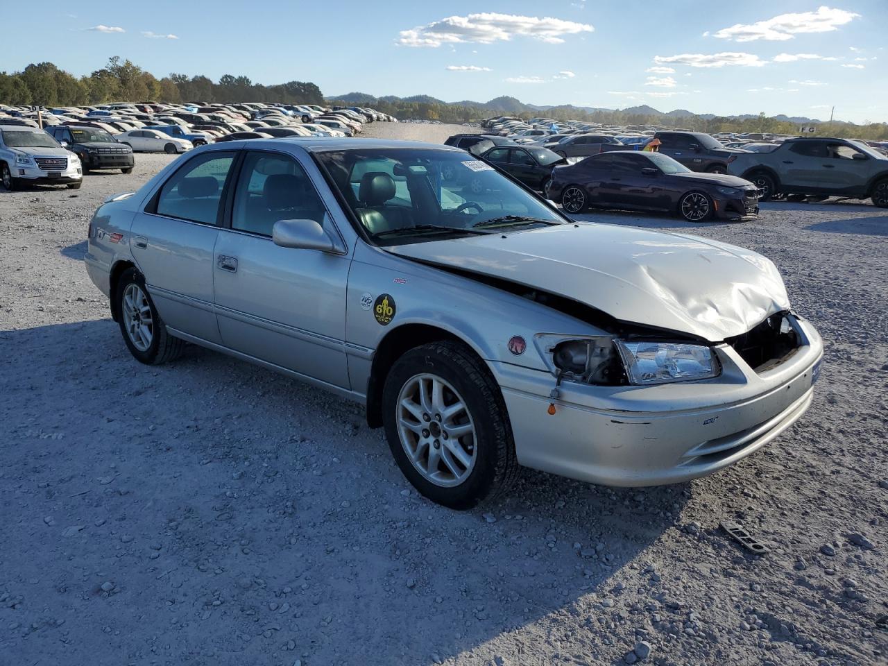 2001 TOYOTA CAMRY