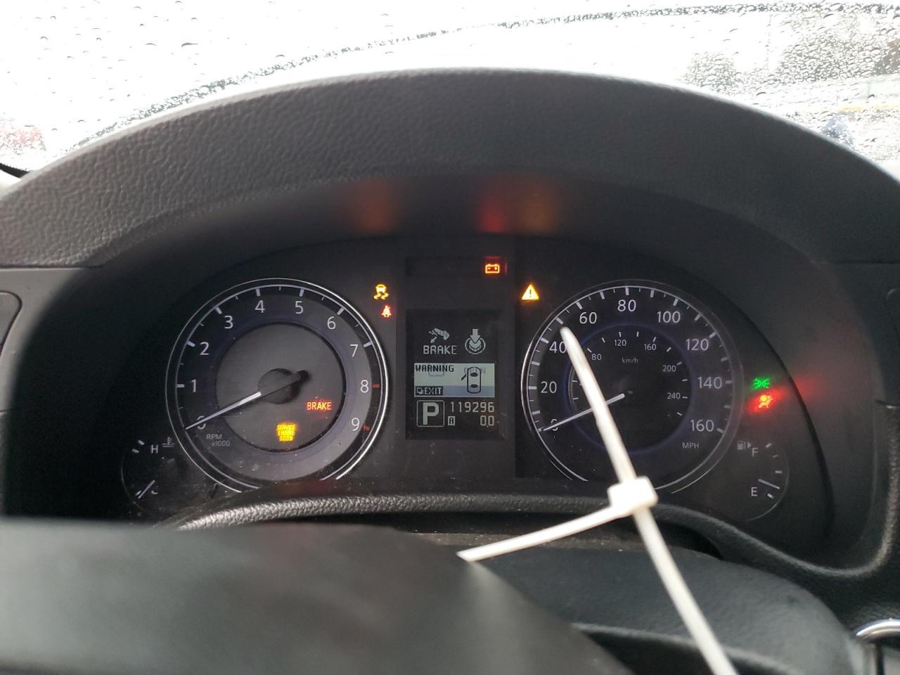 2015 INFINITI Q40