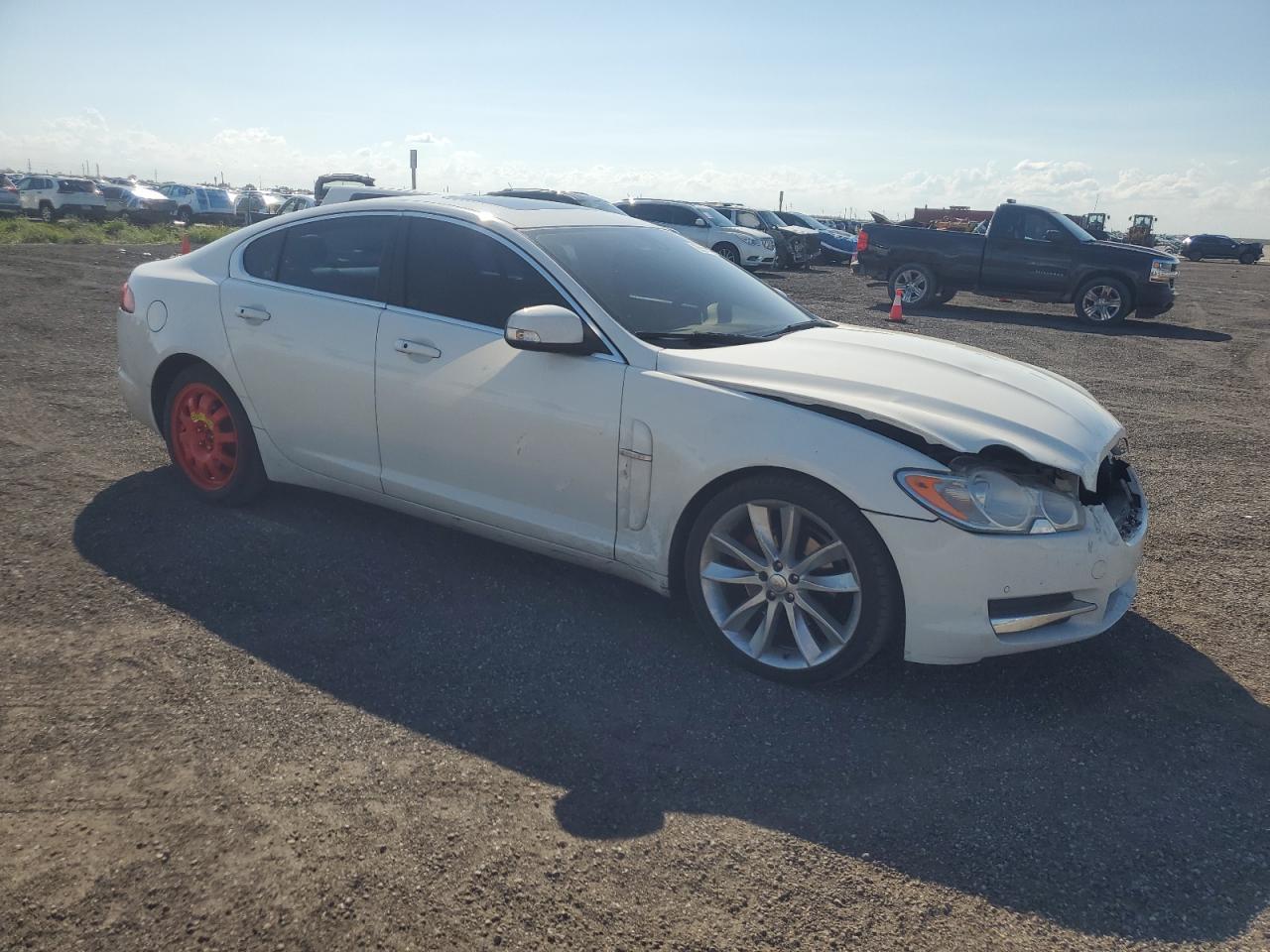 2009 JAGUAR XF