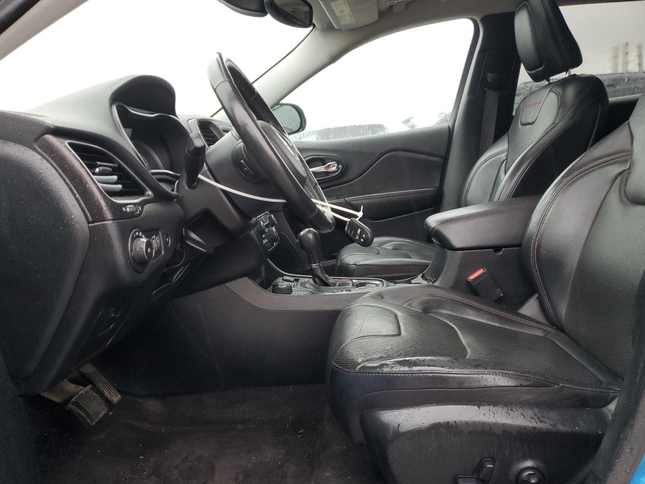 2019 JEEP CHEROKEE