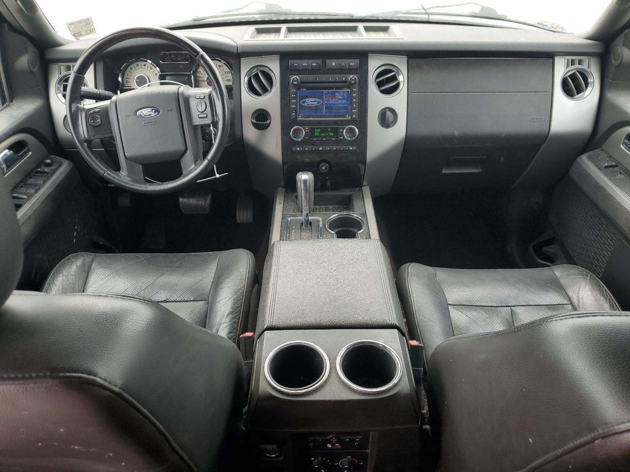 2013 FORD Expedition