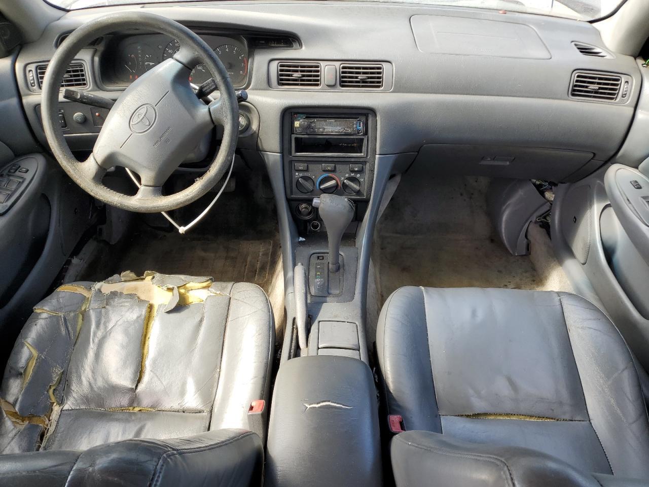 2000 TOYOTA CAMRY