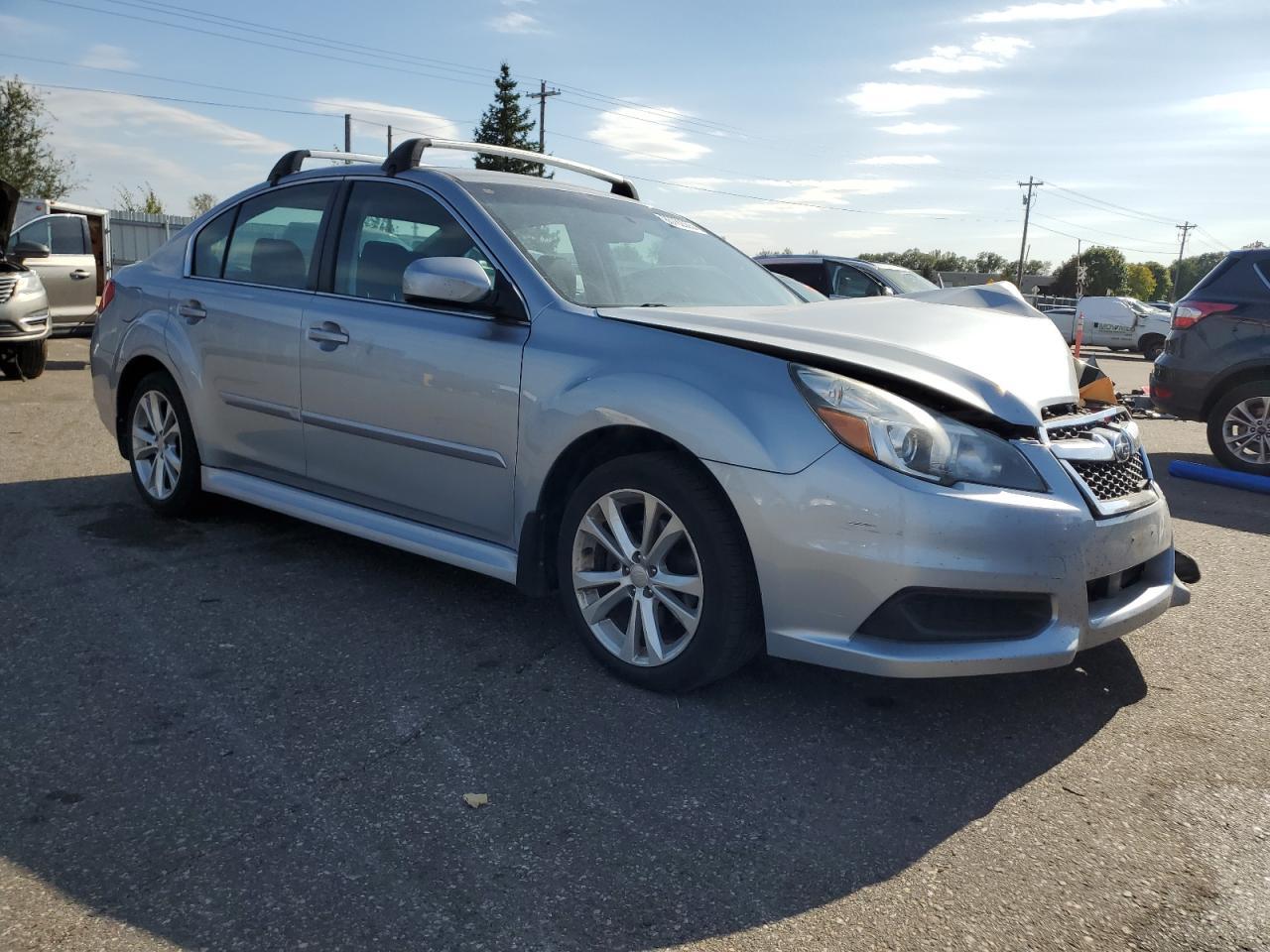 2014 SUBARU Legacy