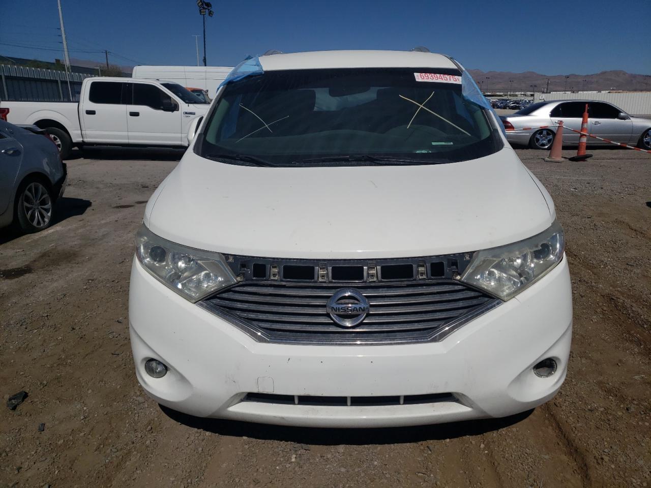 2011 NISSAN Quest