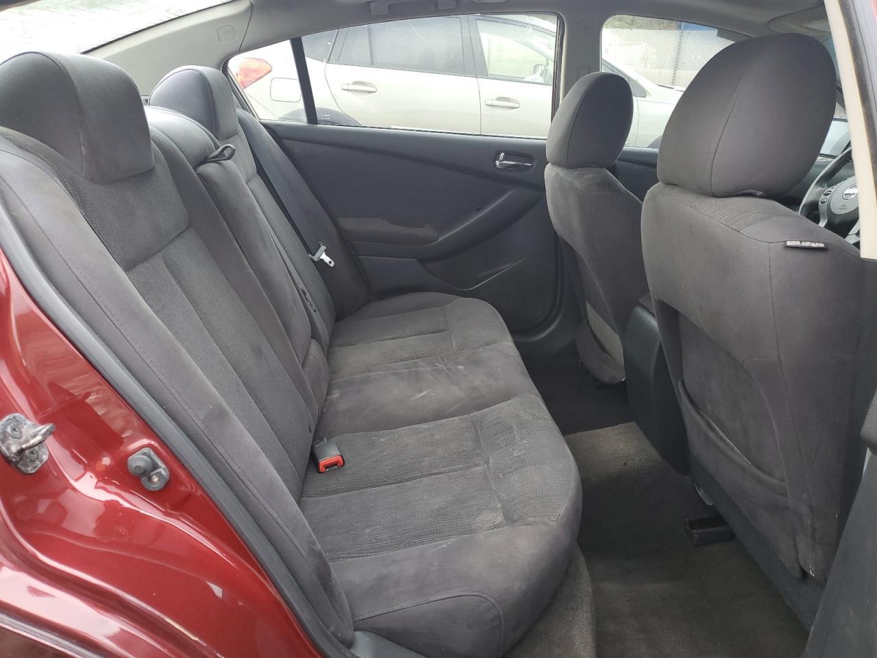 2010 NISSAN ALTIMA