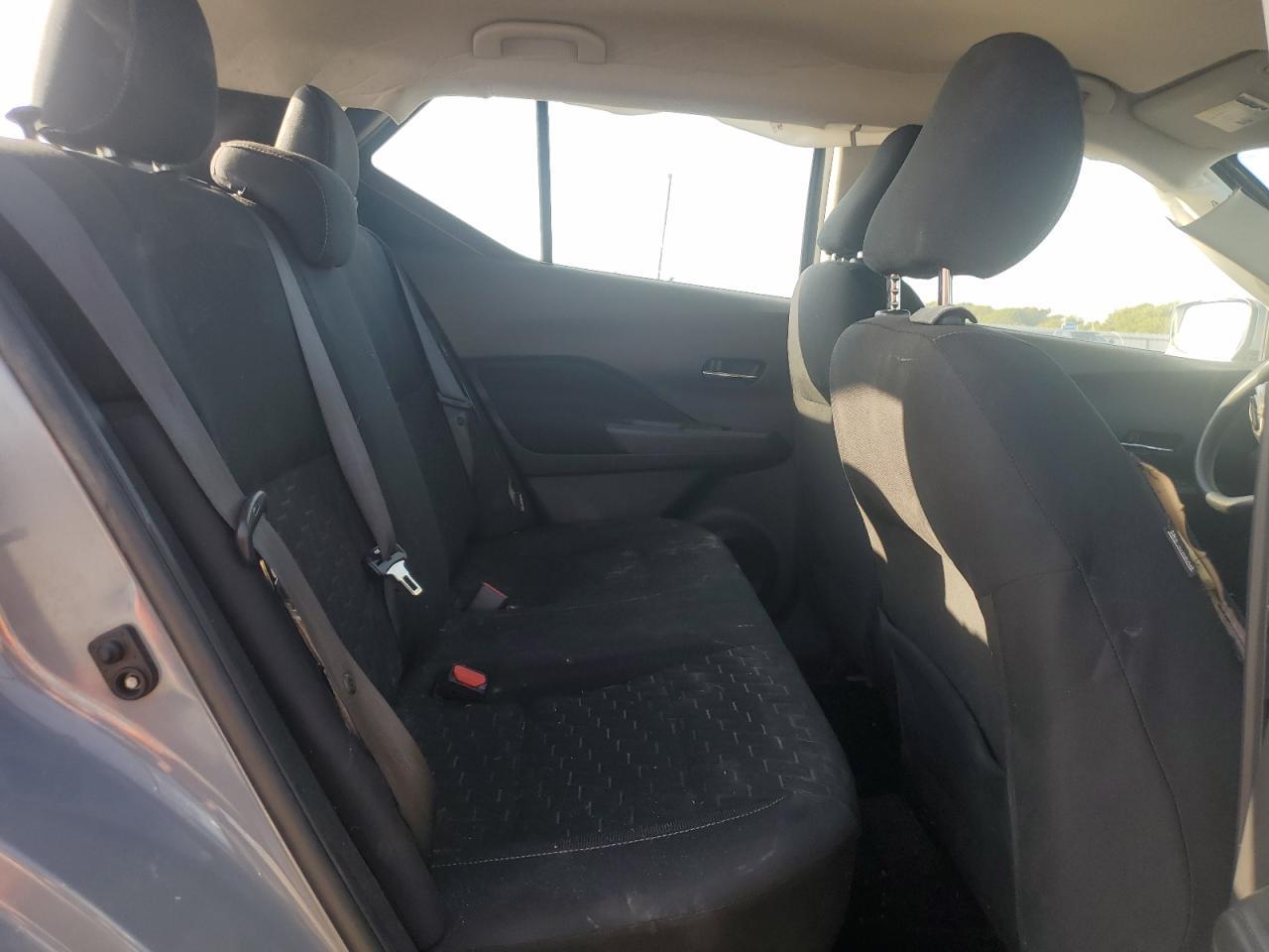 2023 NISSAN KICKS