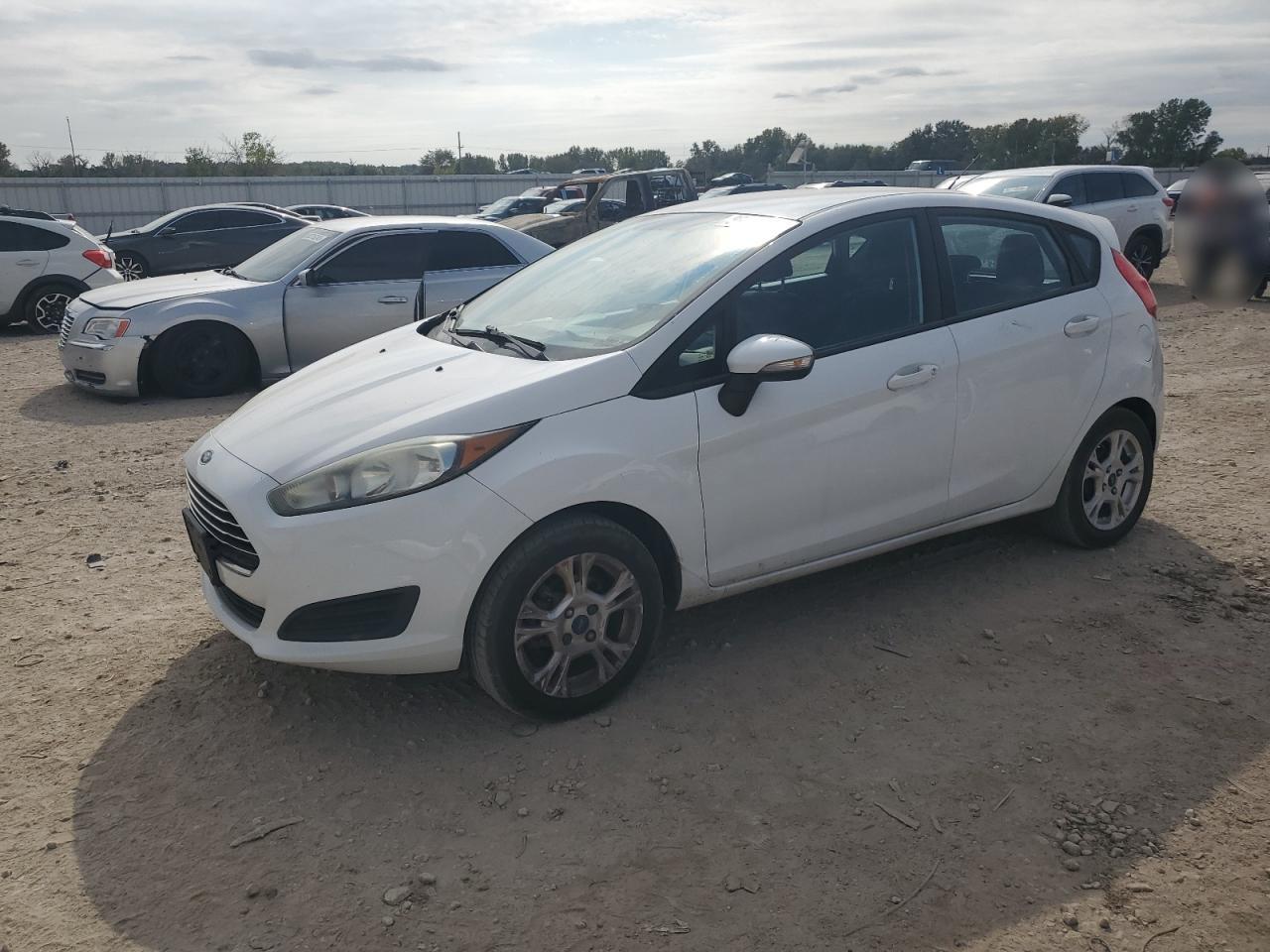 2015 FORD Fiesta