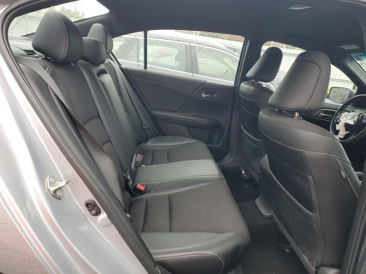 2017 HONDA ACCORD