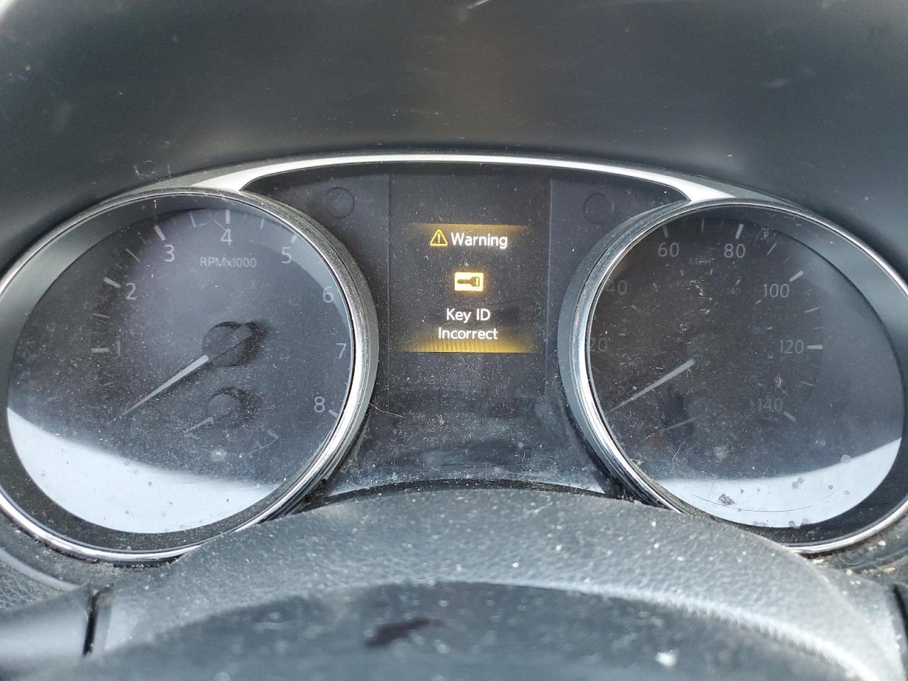 2014 NISSAN ROGUE