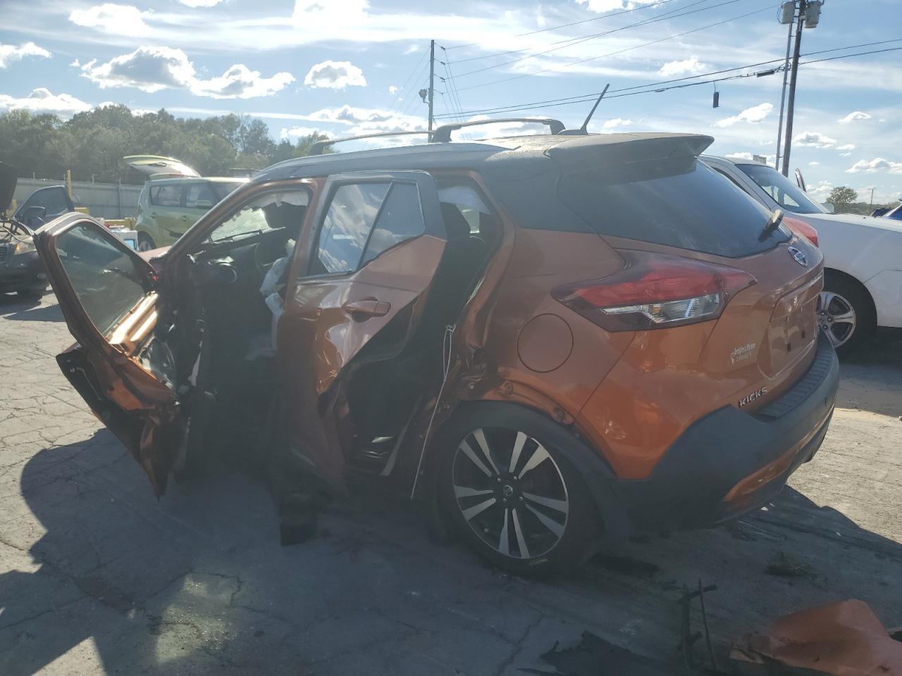 2019 NISSAN KICKS