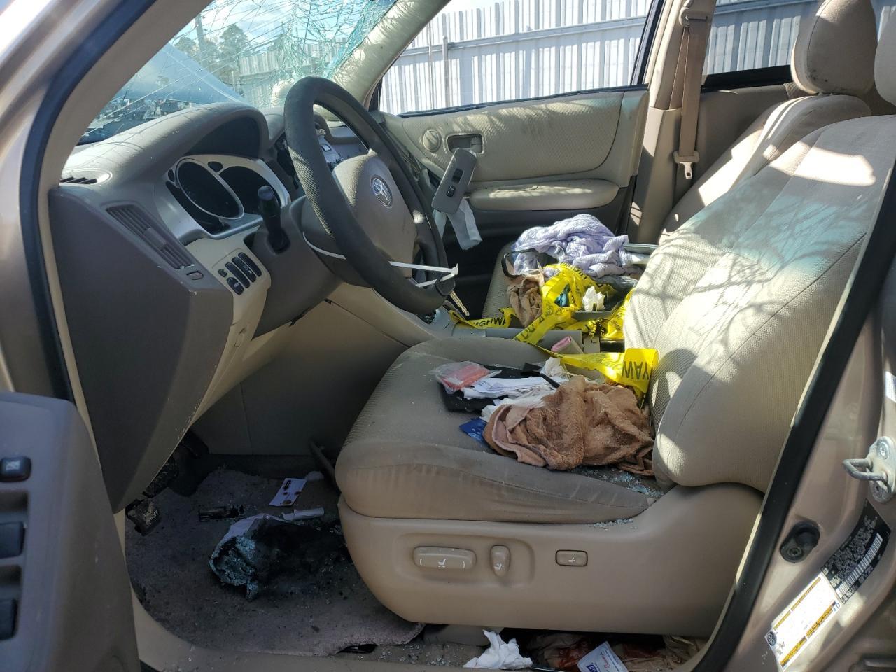 2005 TOYOTA HIGHLANDER