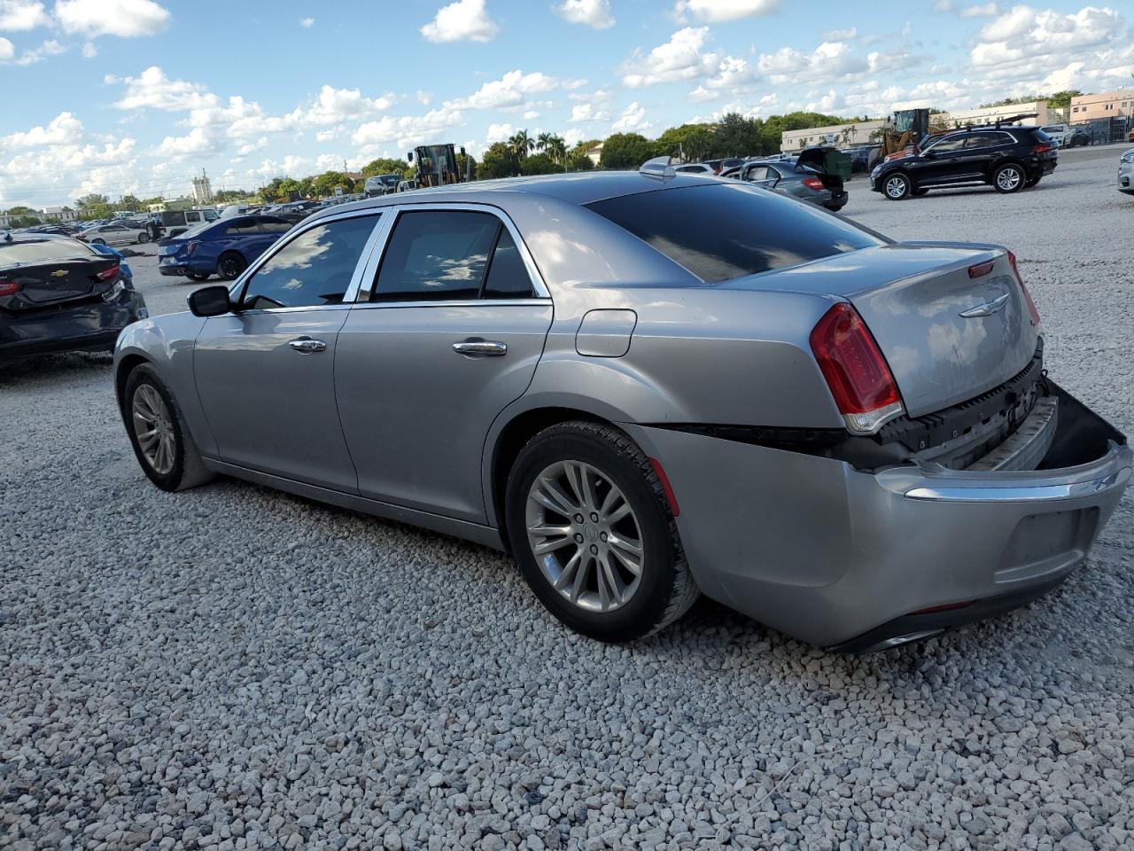 2016 CHRYSLER 300