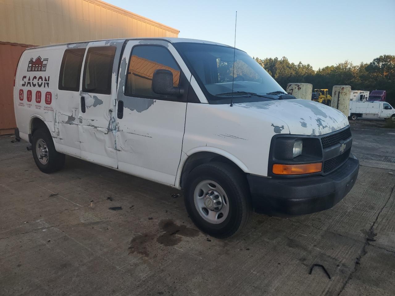 2011 CHEVROLET EXPRESS 2500