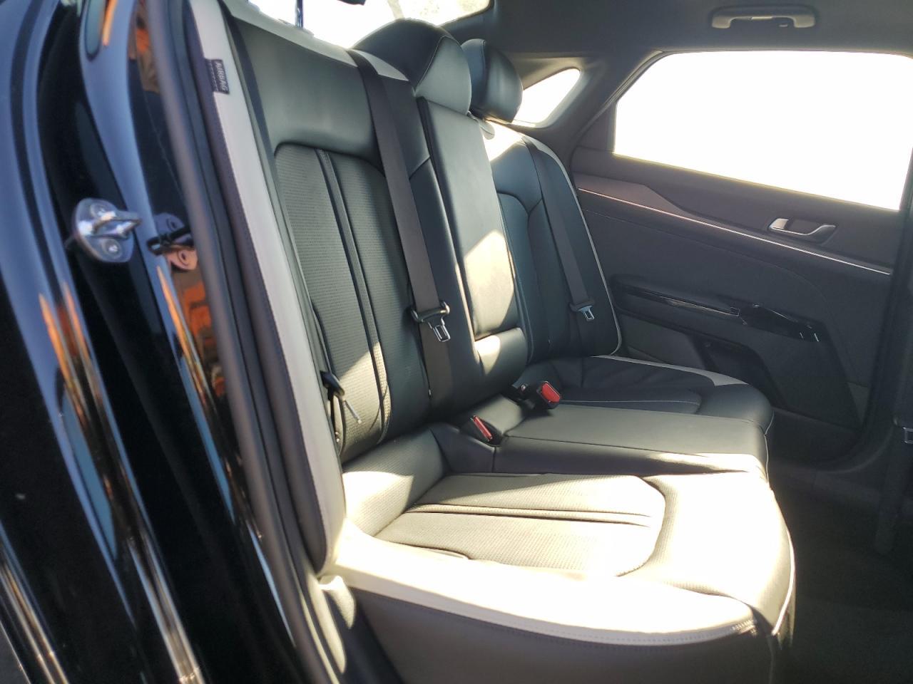 2025 KIA K5