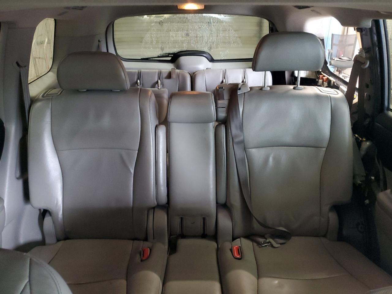 2013 TOYOTA HIGHLANDER