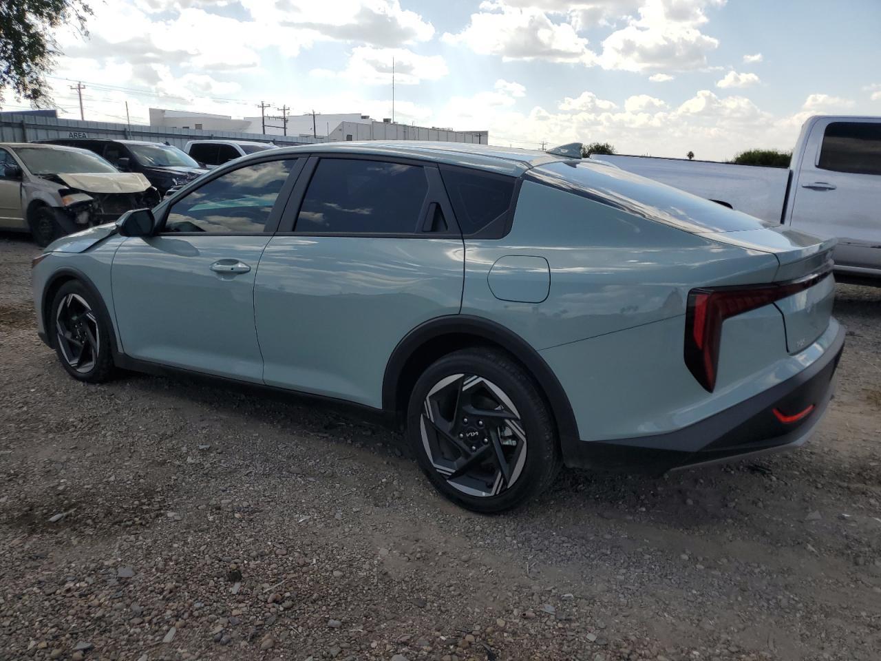 2025 KIA K4