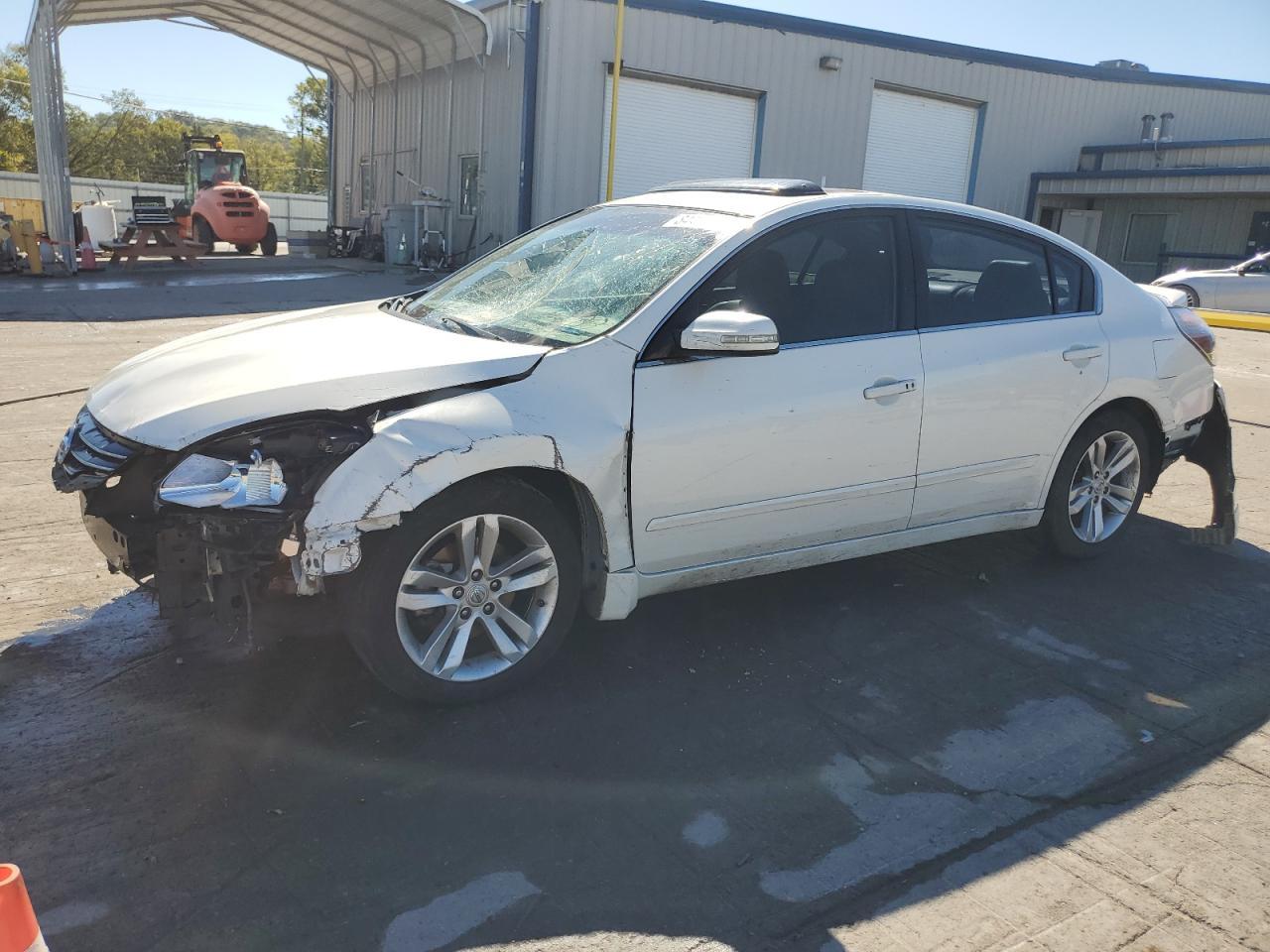 2012 NISSAN ALTIMA