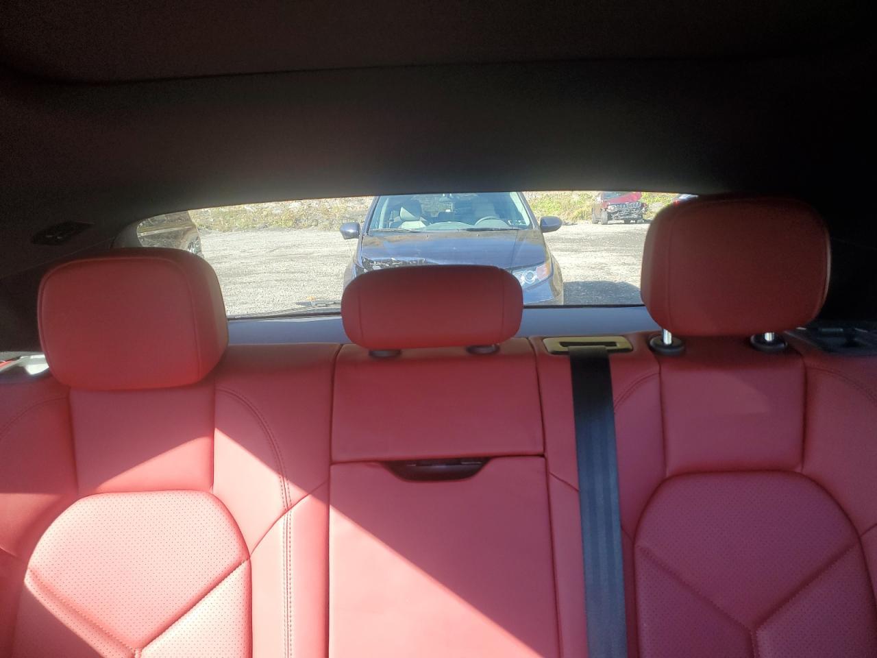 2021 PORSCHE Macan